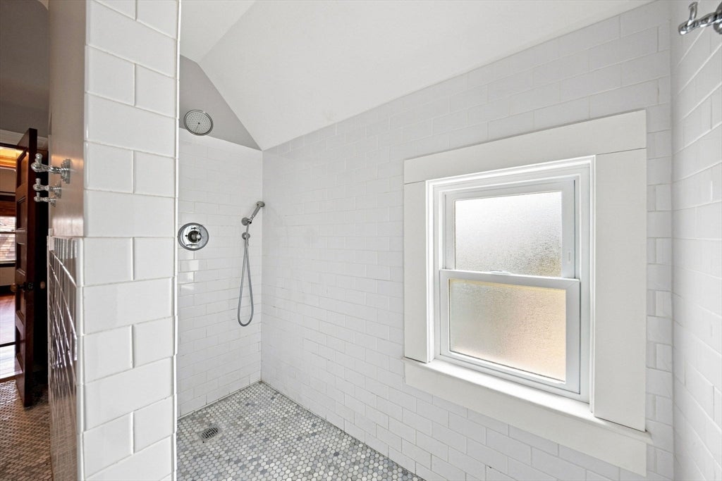 39 Ainsworth St, Boston, MA, 39 Ainsworth St, Boston, MA Photo #17