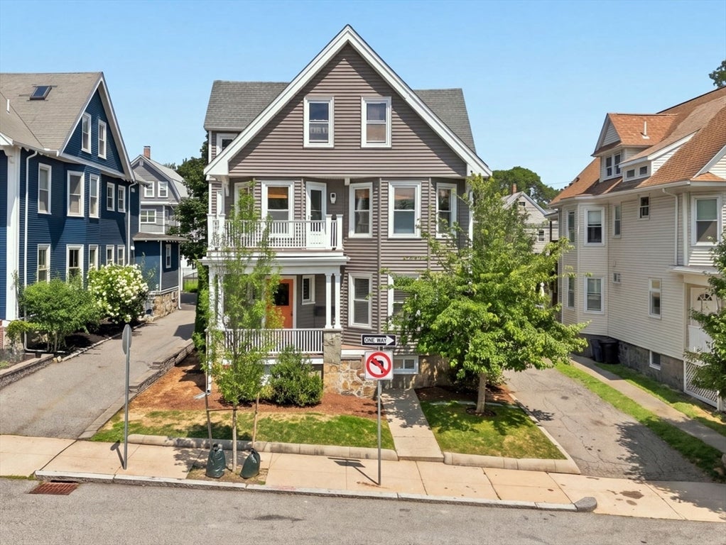 Photo of 39 Ainsworth St, Boston, MA