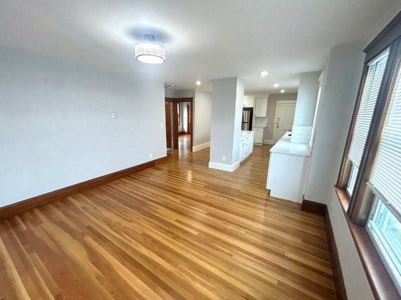 73 Governor Winthrop Rd #2, Somerville, MA Photo #9