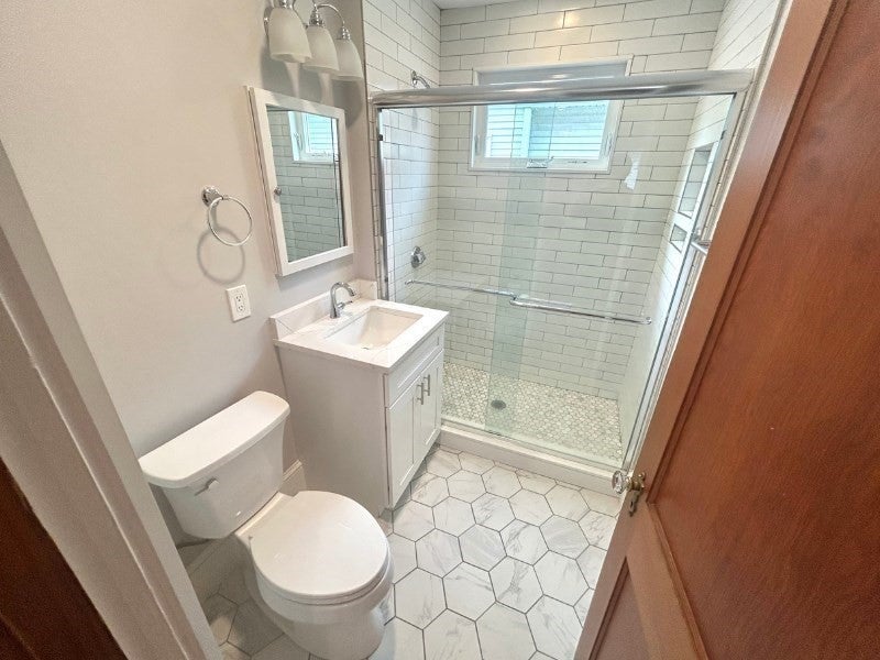 73 Governor Winthrop Rd #2, Somerville, MA Photo #26