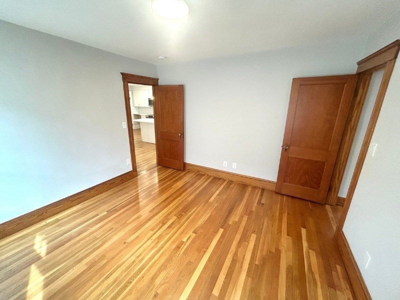 73 Governor Winthrop Rd #2, Somerville, MA Photo #19