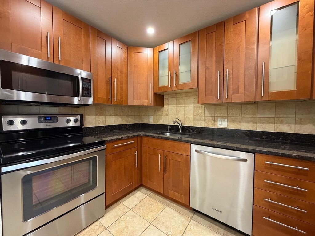 383 Langley Road 11