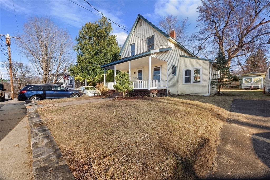 16 Pleasant Ave