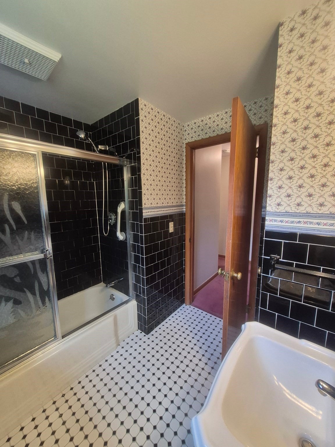 328 Lebanon Hill Rd, Southbridge, MA, 328 Lebanon Hill Rd, Southbridge, MA Photo #10