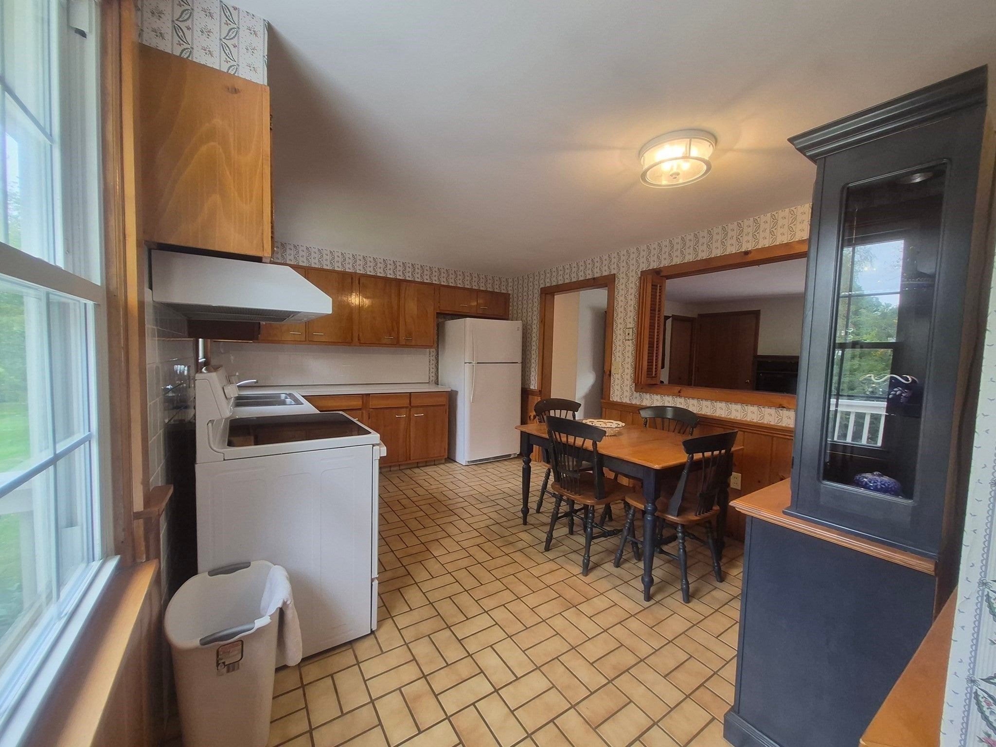 328 Lebanon Hill Rd, Southbridge, MA, 328 Lebanon Hill Rd, Southbridge, MA Photo #3
