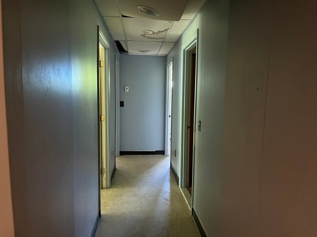 41 Iroquois Street, Worcester, MA Photo #16