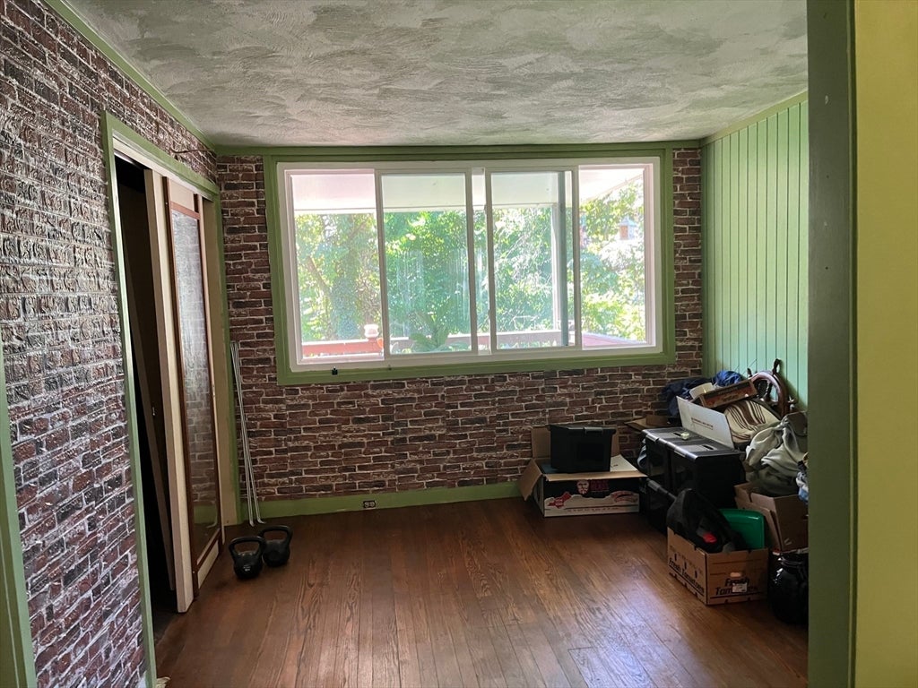 41 Iroquois Street, Worcester, MA Photo #13