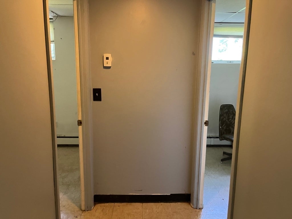 41 Iroquois Street, Worcester, MA Photo #19