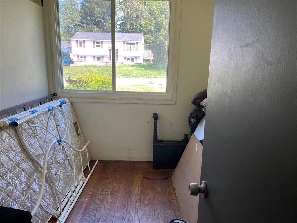 41 Iroquois Street, Worcester, MA Photo #15