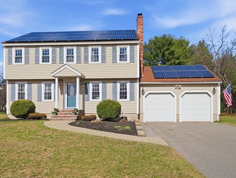 79 Garrison Rd Chelmsford MA 01824