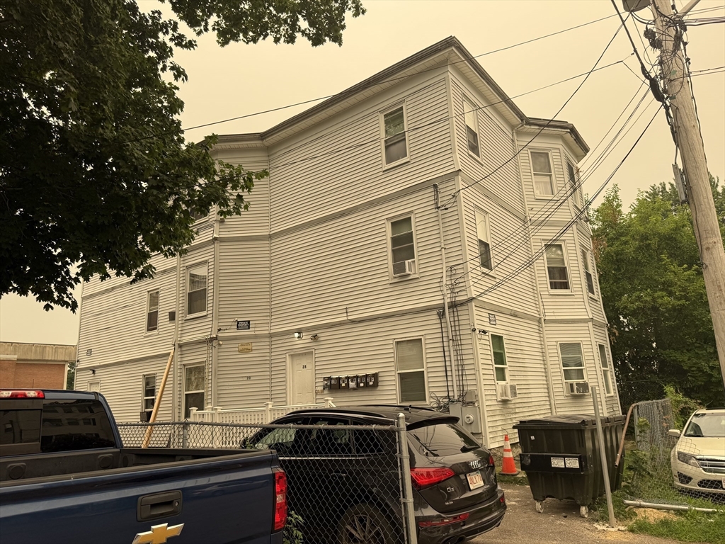 28 Ellsworth Ave