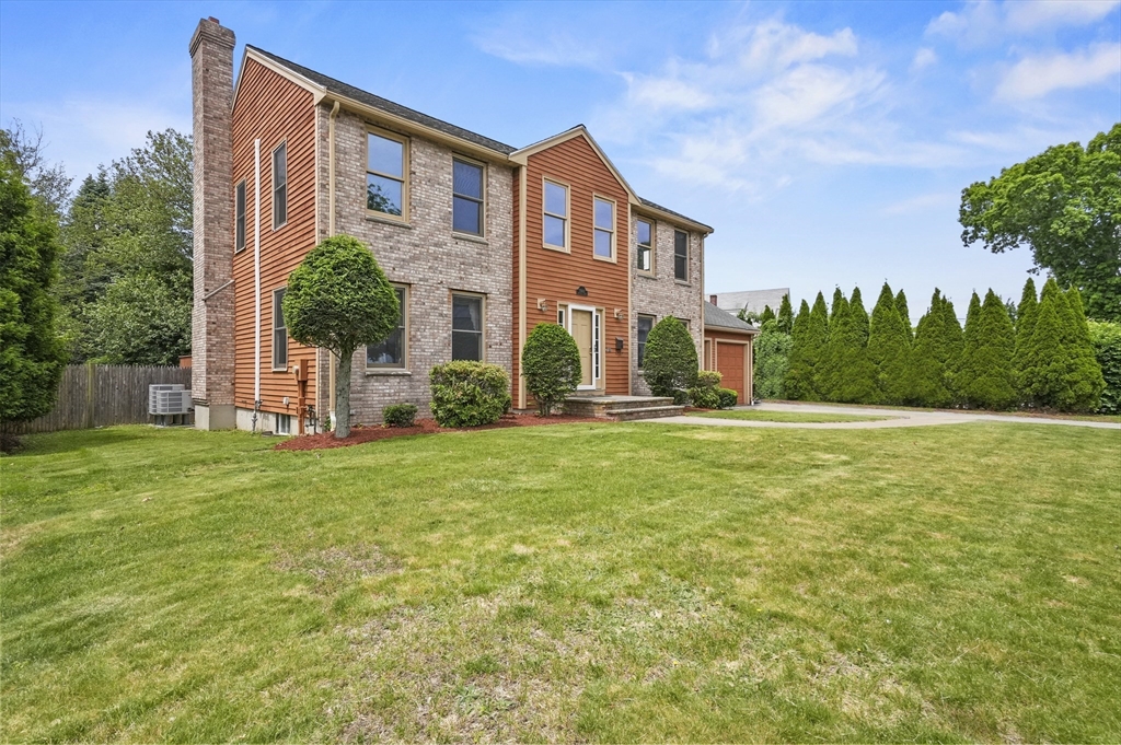 3 Westview Ter