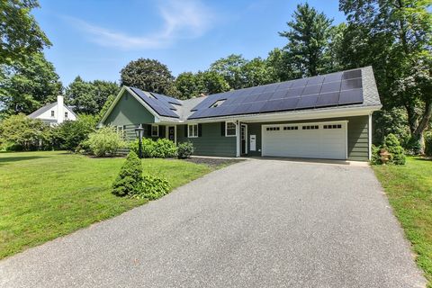 117 Crescent Rd Longmeadow MA 01106