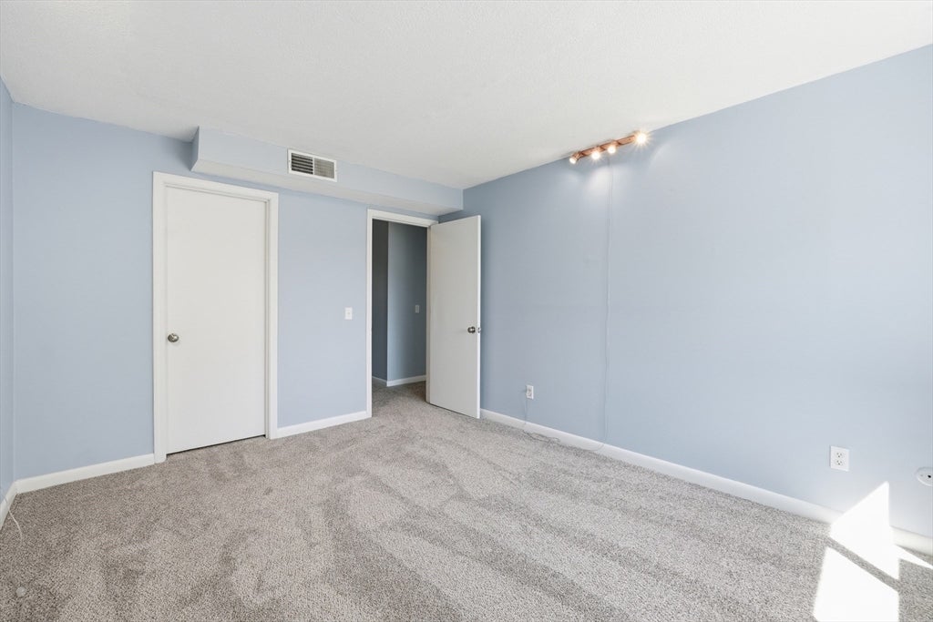 176 Maple Ave #1-36, Rutland, MA, 176 Maple Ave #1-36, Rutland, MA Photo #22
