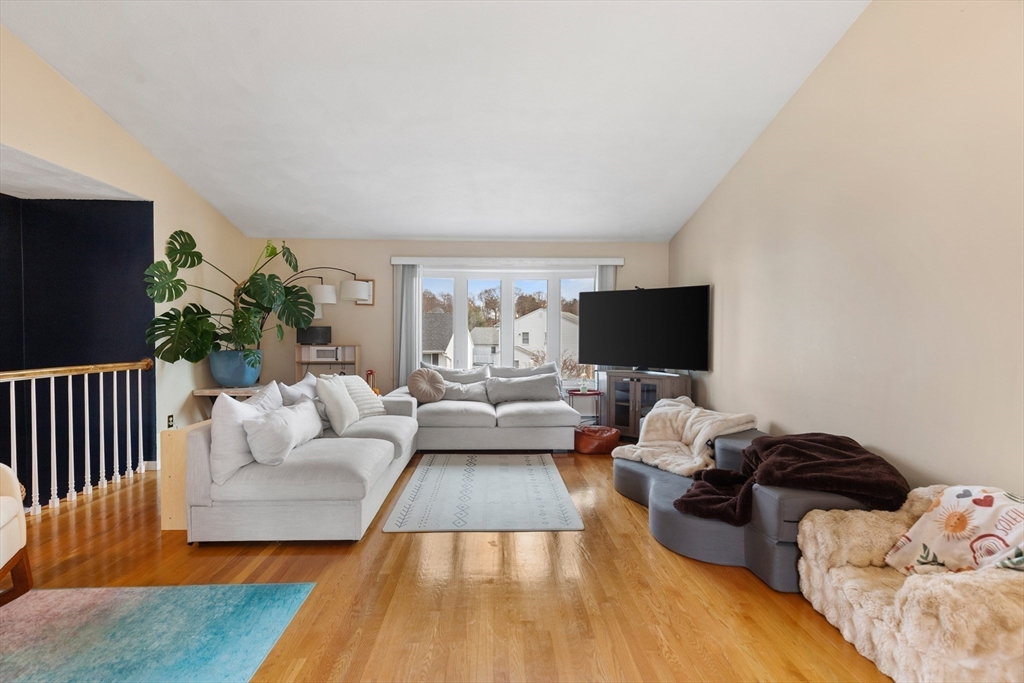 50-52 Pamela Circle