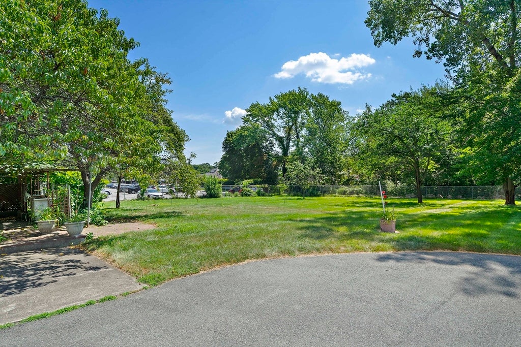 19 Bartlett ST, Avon, MA Photo #16