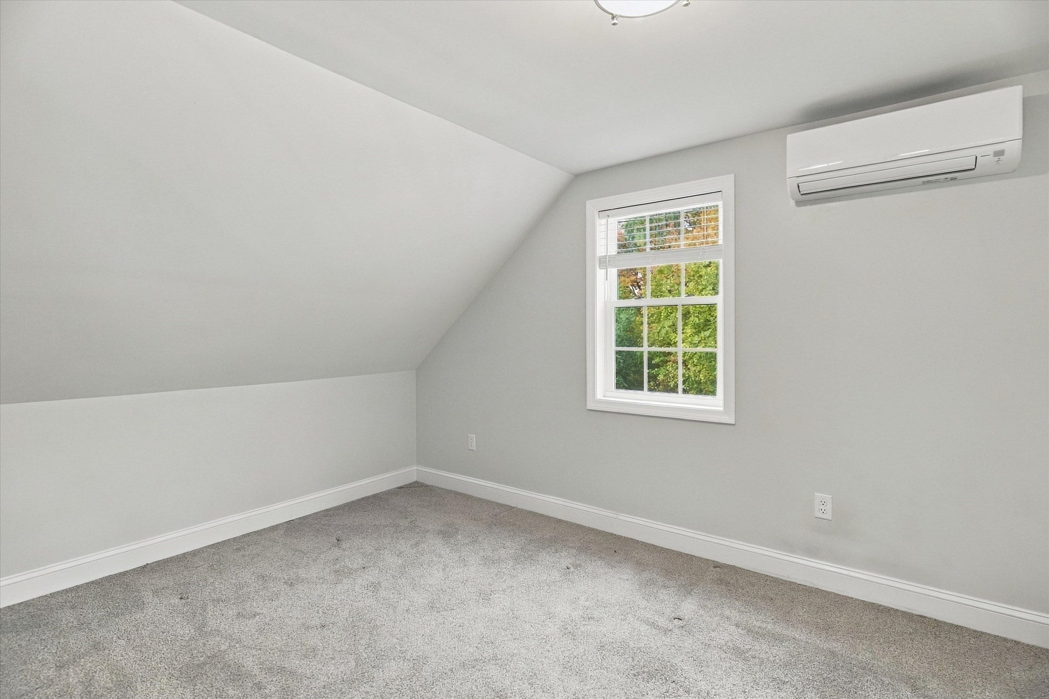588 Main St, West Newbury, MA, 588 Main St, West Newbury, MA Photo #24