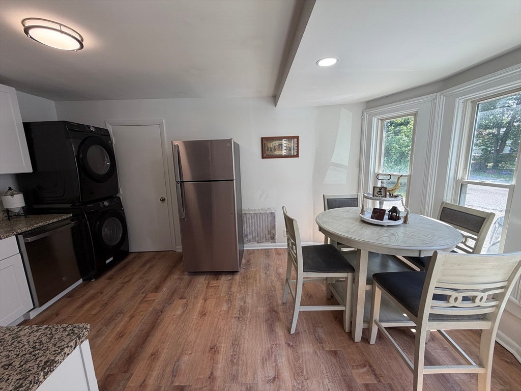 55 Pomeroy Ave 3