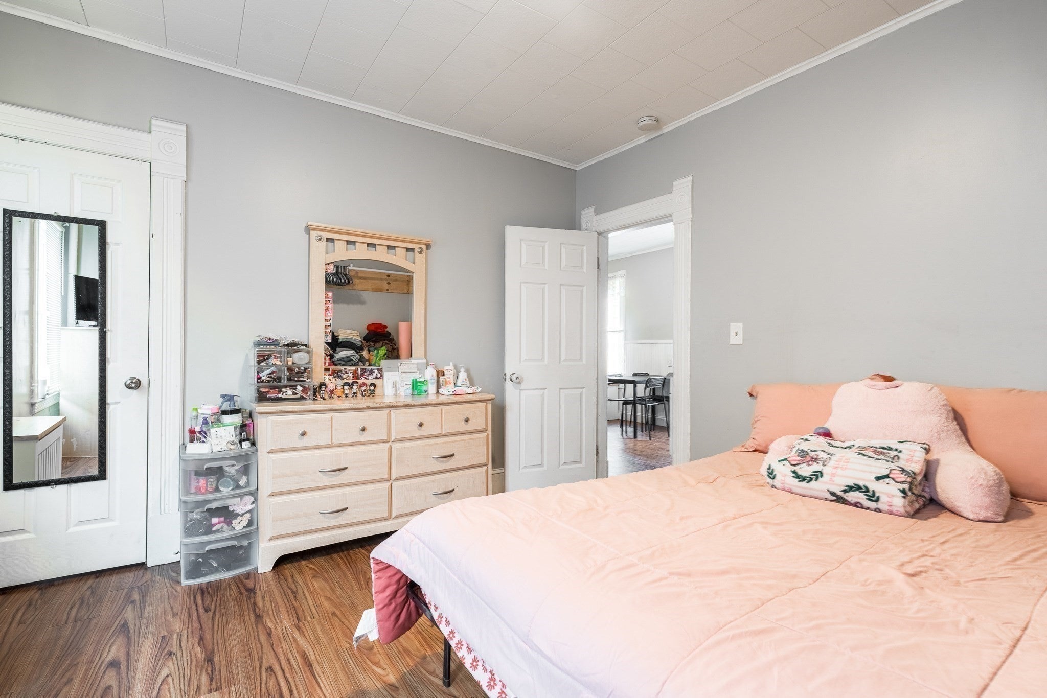 17 Spring St, Chicopee, MA Photo #15