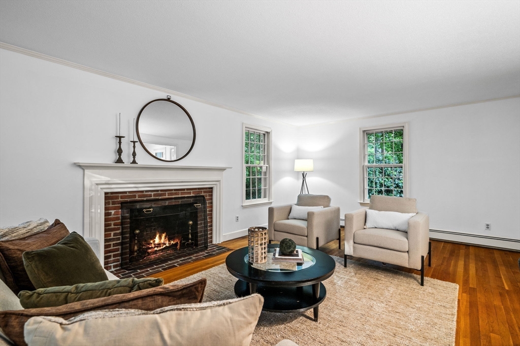 10 High Ridge Road