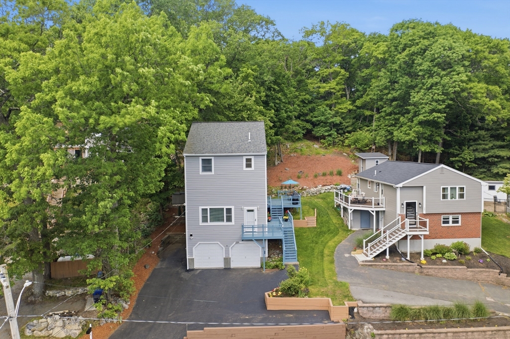 30 Golden Hills Road