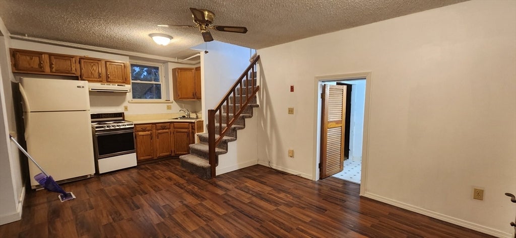 31 Harding ST, Chelmsford, MA, 31 Harding ST, Chelmsford, MA Photo #15