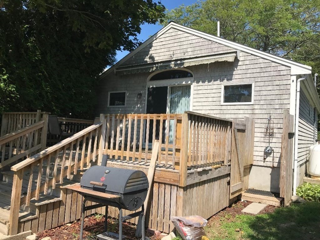 44 Angelica Ave. (Winter Rental)