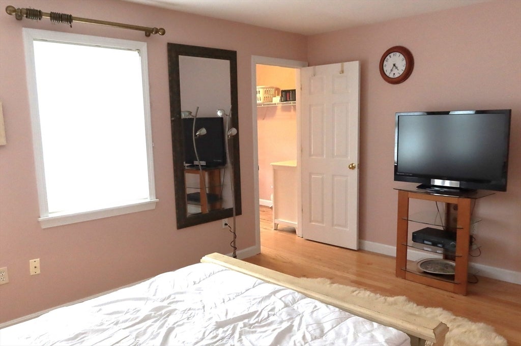 19 S Commons #B, Lincoln, MA Photo #9
