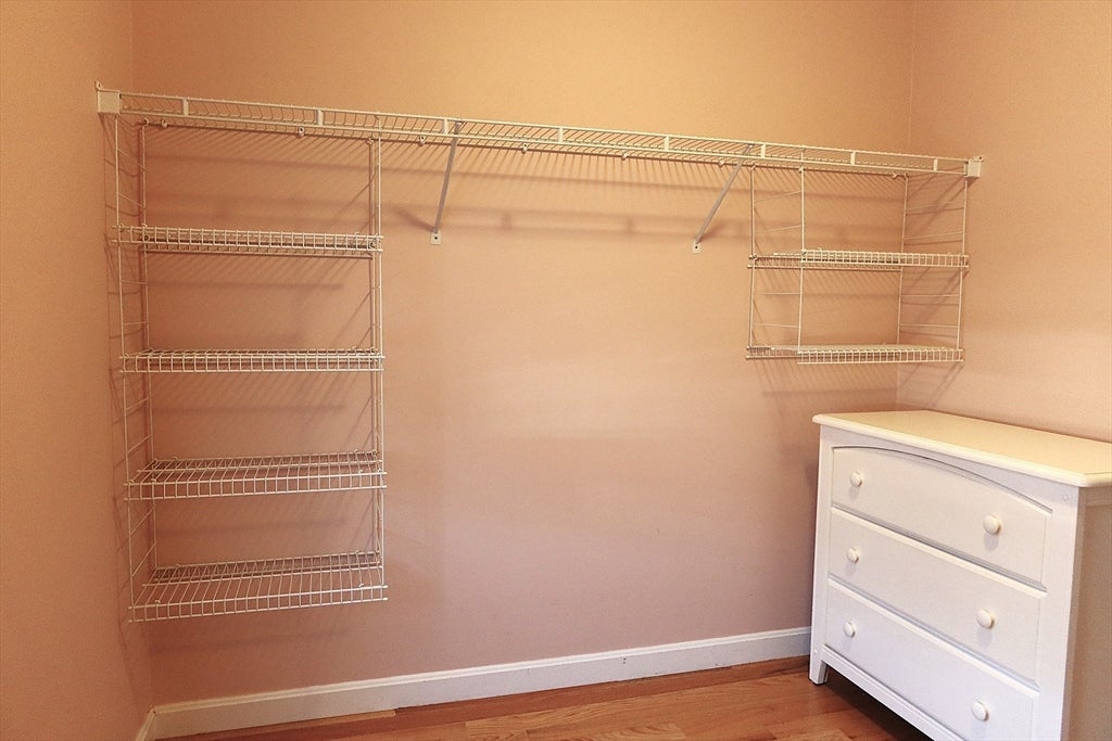 19 S Commons #B, Lincoln, MA Photo #10