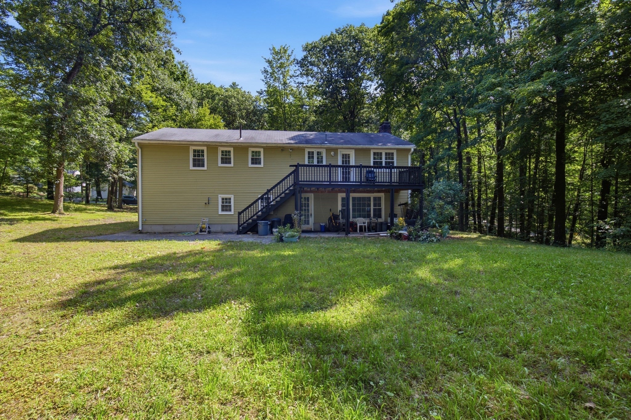 198 Hollis Rd