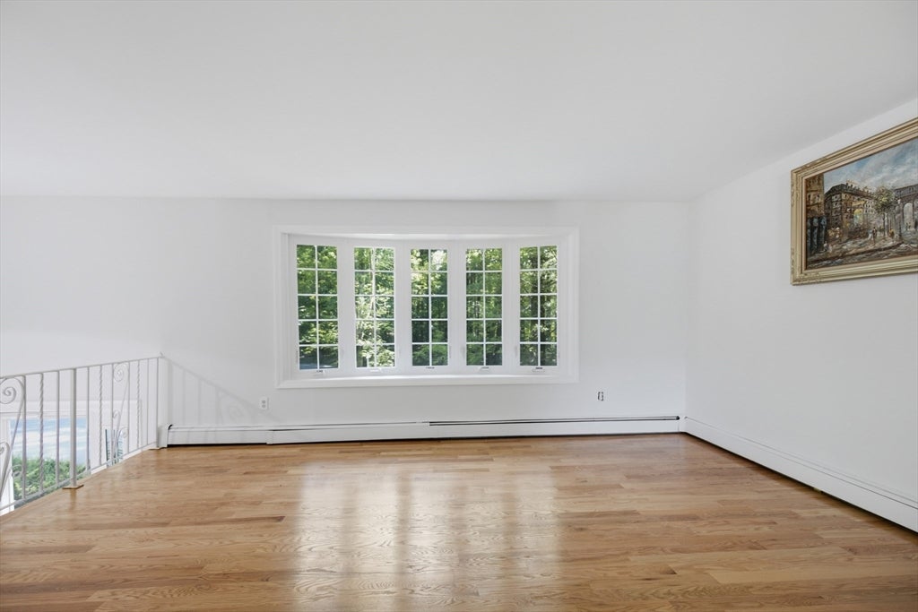 198 Hollis Rd, Lunenburg, MA, 198 Hollis Rd, Lunenburg, MA Photo #12