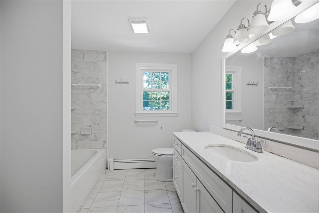 198 Hollis Rd, Lunenburg, MA, 198 Hollis Rd, Lunenburg, MA Photo #15
