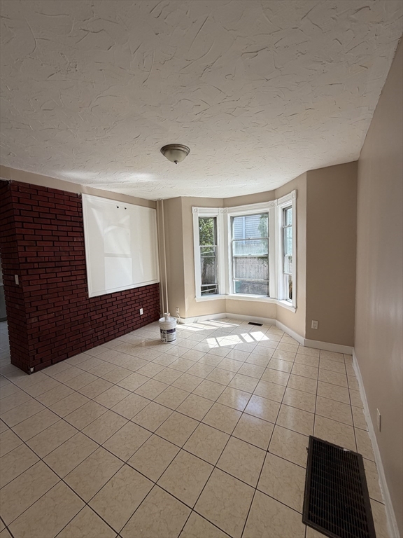 31 Chestnut Street #1, Lynn, MA Photo #19