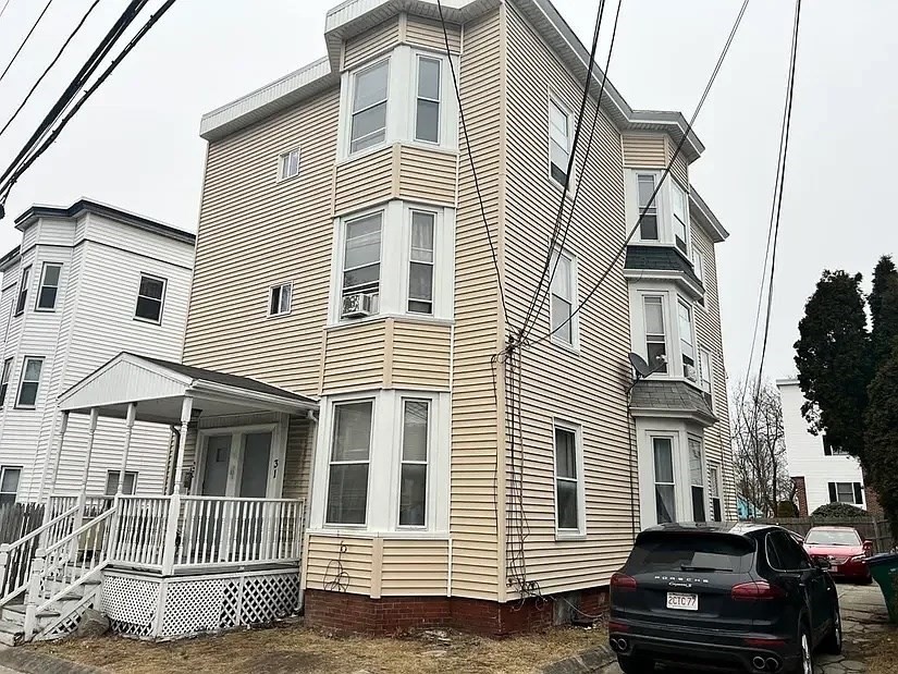 31 Chestnut Street #1, Lynn, MA Photo #1