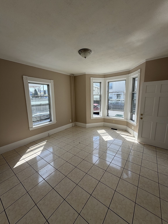 31 Chestnut Street #1, Lynn, MA Photo #13