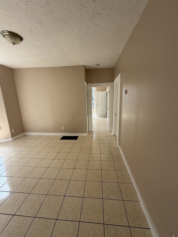 31 Chestnut Street #1, Lynn, MA Photo #17