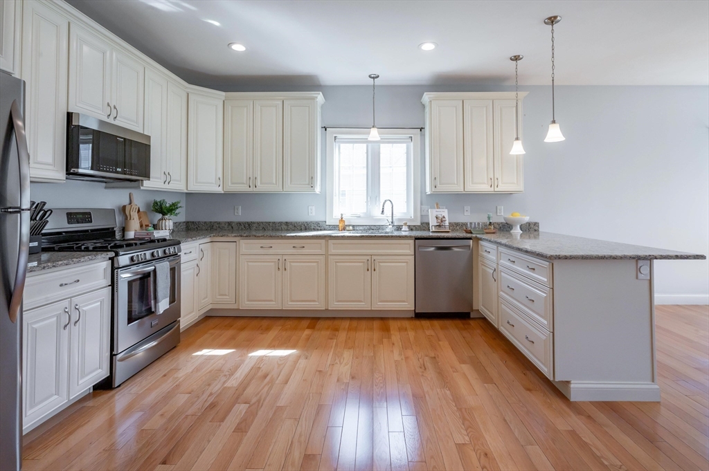 12 Torrey Pines Cir 12