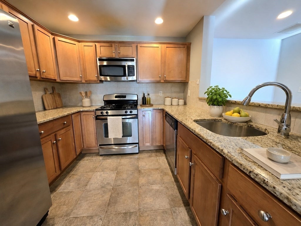 120 Wyllis Ave #222, Everett, MA, 120 Wyllis Ave #222, Everett, MA Photo #15