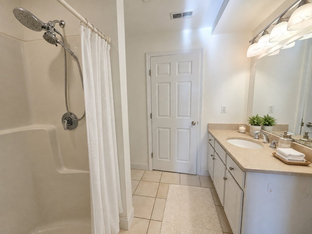 120 Wyllis Ave #222, Everett, MA, 120 Wyllis Ave #222, Everett, MA Photo #29
