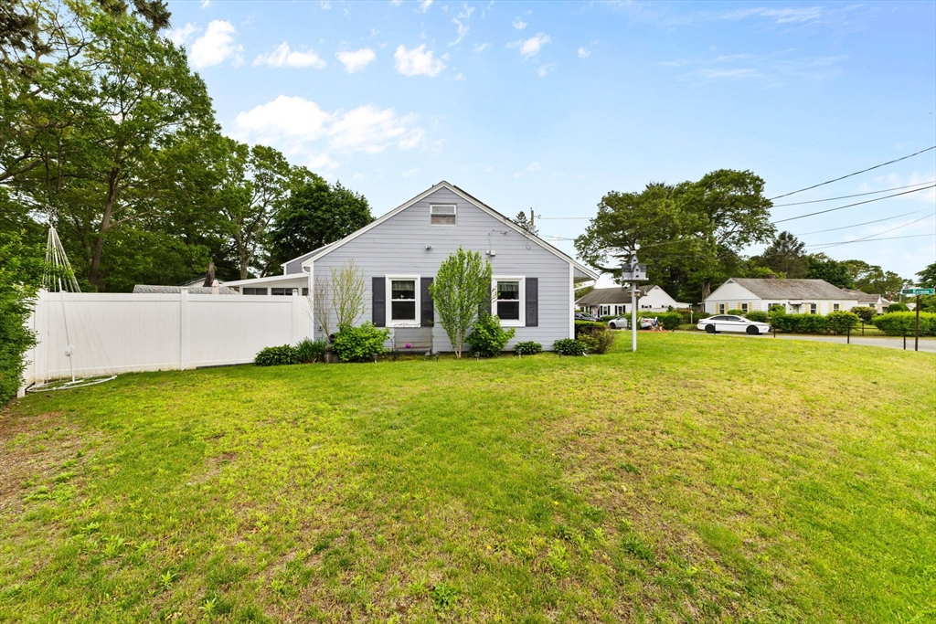 111 Ralph Mann Dr