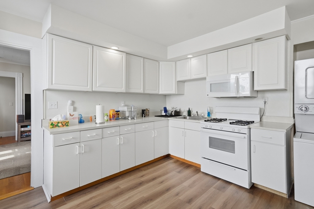 123-125 Chestnut Street