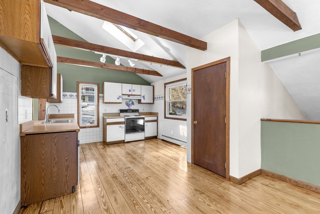 40 Menotomy Rd, Plymouth, MA Photo #24