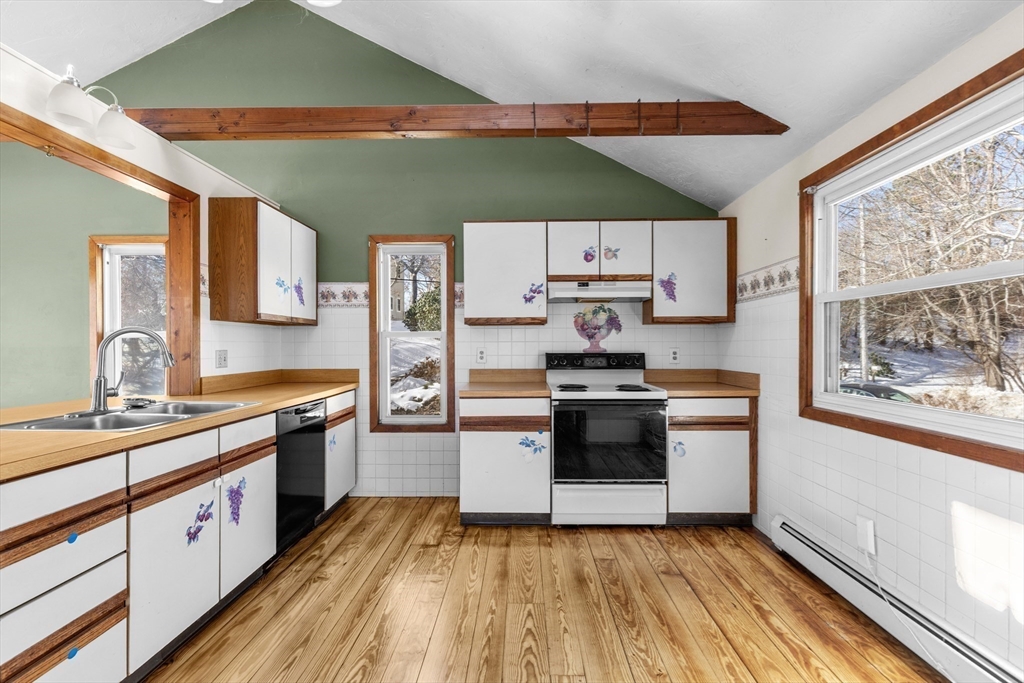 40 Menotomy Rd, Plymouth, MA Photo #25