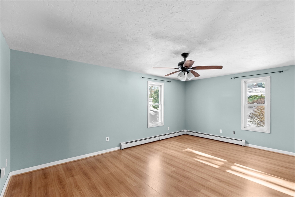 40 Menotomy Rd, Plymouth, MA Photo #12