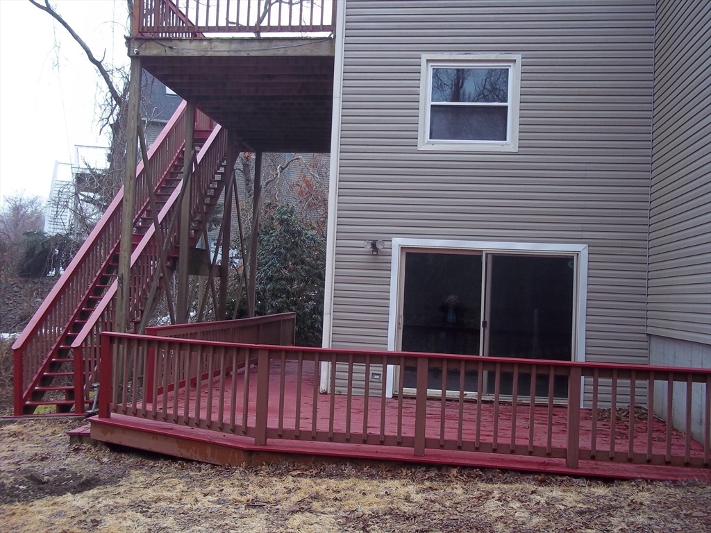 40 Menotomy Rd, Plymouth, MA Photo #2