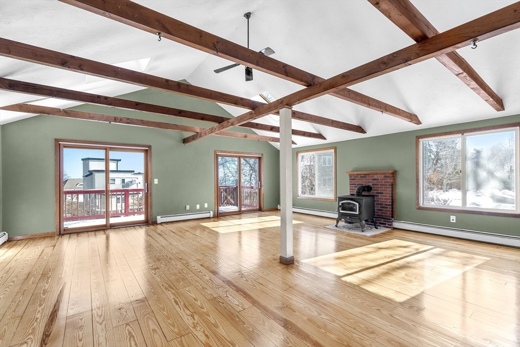40 Menotomy Rd, Plymouth, MA Photo #6