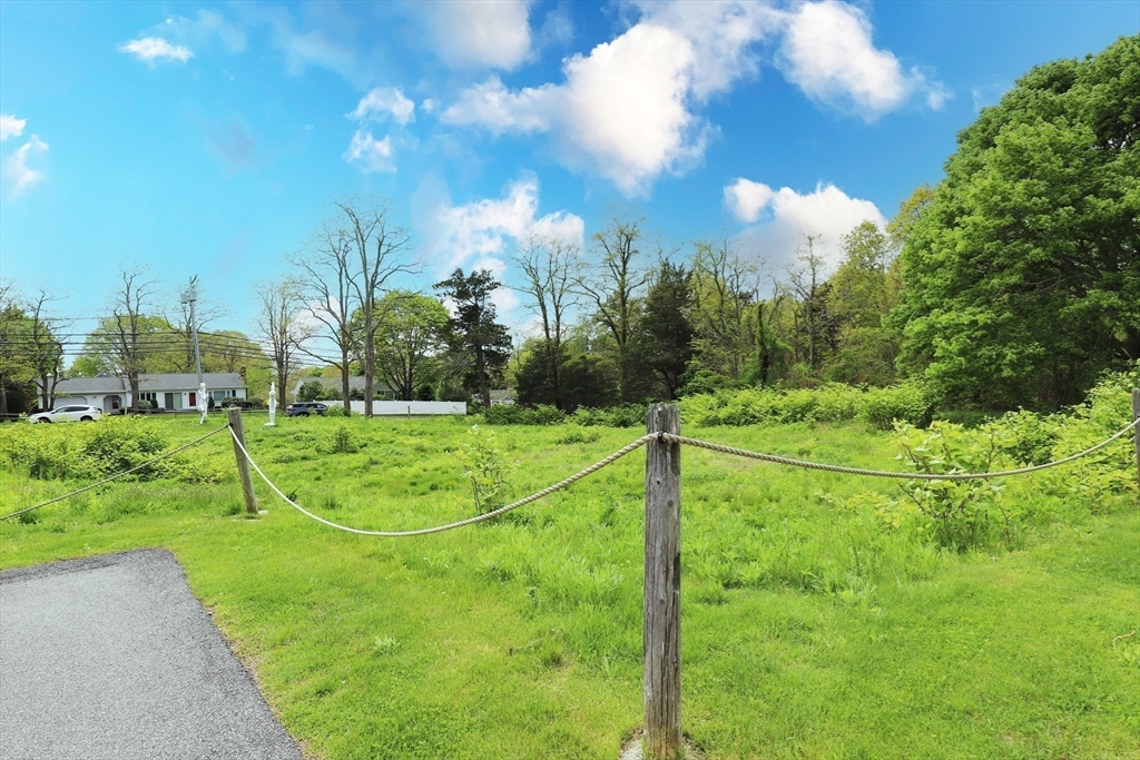 876 East Falmouth Hwy