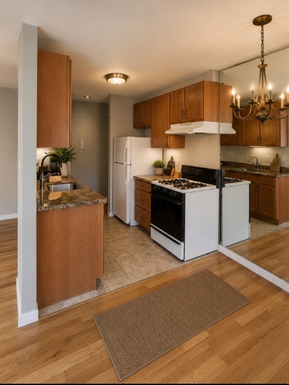 164 Regency Park Dr 164