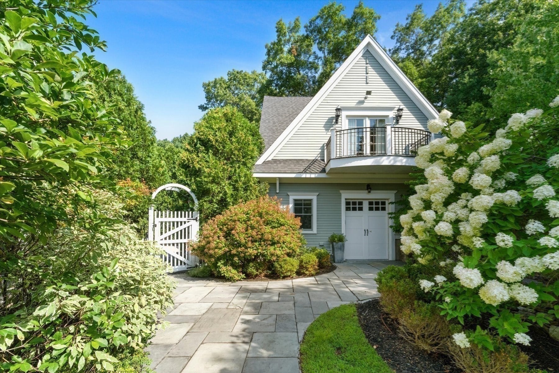 23 Stonefield Court, Needham, MA, 23 Stonefield Court, Needham, MA Photo #35