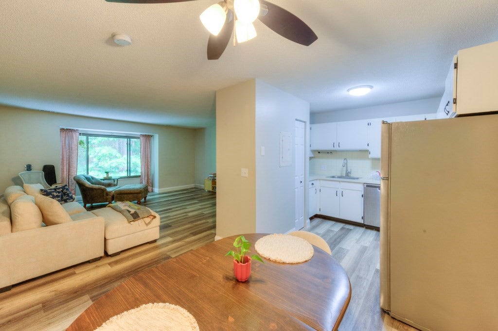 16 Thayer Pond Dr #16, Oxford, MA Photo #10